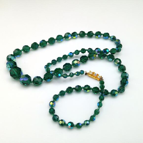 Dark Green Crystal Necklace, Aurora Borealis, Rhinestone Clasp, 1960s Vintage - Picture 1 of 10